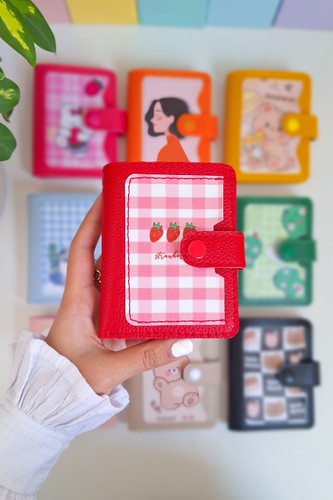 کیف پول جیبی قرمز توت فرنگی